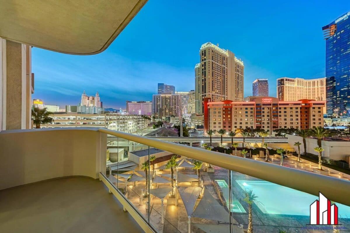 Mgm Signature-04-705 Strip View Balcony Casa de férias *